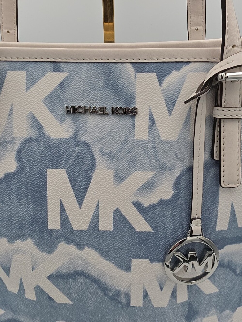 Michael Kors Blue & White Tie-Dye Wash MK Monogram Canvas Large Tote (NWOT)🩵🤍 - Picture 2 of 14